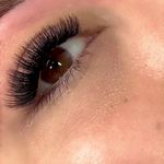 آموزش و خدمات تخصصي اكستنشن مژه ساينا