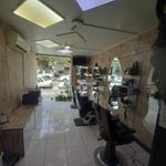 آرایشگاه مردانه سیاه و سفید
