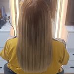 طناز علی اکبرزادگان