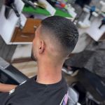 آرایشگاه مردانه تاج