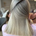 مرکز تخصصی رنگ و لایت و تراپی
