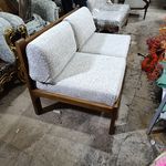 تعمیر تخصصی  مبل منزل و اداری آریان مهر