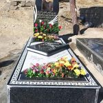 سنگ مزار مختاری  کلبه هنر 