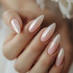 خدمات تخصصی ناخن آریانا