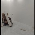 استاد کار نقاش ساختمان