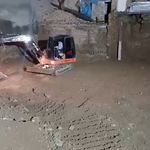 خدمات خاکبرداری و خاکریزی بهنام