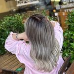 مرکز تخصصی رنگ مش و کراتین آزاده خوش تیر
