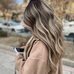 سالن  تخصصی رنگ و لایت مو  آنیتا طهرانی