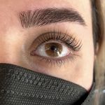 اکستنشن مژه و لیفت مژه و ابرو روشا