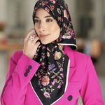گالری شال و روسری عطرا