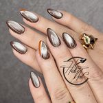 خدمات کاشت و ترمیم ناخن هدیه