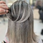 اموزشگاه و سالن زیبایی پانیذطلایی