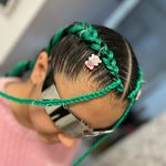 اموزشگاه و سالن زیبایی پانیذطلایی