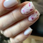 مرکز تخصصی ناخن و مژه منصوره بختیاری