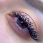 مرکز تخصصی ناخن و مژه منصوره بختیاری