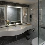 هتل پارسیان آزادی