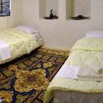 اقامتگاه بومگردی خانه باغ ایرانی شیراز