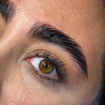 سالن زیبایی هالیرا