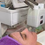 کلینیک پوست مو لیزر و لاغری عصر زیبایی