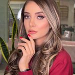 سالن زیبایی و آرایشگاه زنانه بانل