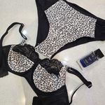 فروشگاه لباس زیر مردانه و زنانه دیبادخت