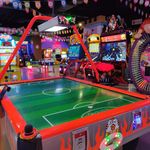 شهربازی قلعه شادی