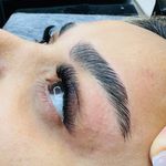 خدمات تخصصی ناخن و اکستنشن مژه نیلای