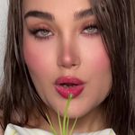 سالن مژه زکیه فیض ابادی