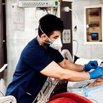 خدمات پرستاری و پزشکی در منزل وفادار