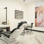 سالن زیبایی آکادا بیوتی