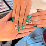 سالن تخصصی خدمات ناخن،فیشال،رنگ مش هلیا