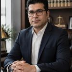 وکیل پایه یک دادگستری