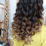 آرایشگاه زنانه و آموزشگاه بانوعامری