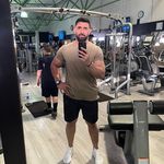 مربی بدنسازی و فیتنس در هوم جیم