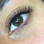 اکستنشن و لیفت مژه مَری استایلشر