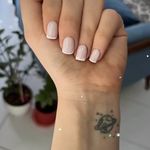 خدمات تخصصی ناخن آیدا