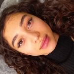 خدمات تخصصی اکستنشن مژه آسایش