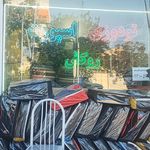 کالای ورزشی قرمز پوشان