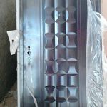 درب های ساختمانی یکتا 