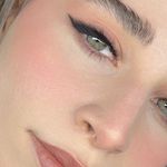 آموزش و خدمات اکستنشن مژه