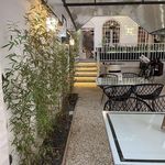 کافه رستوران ژاو