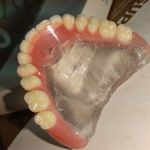 دندانسازی..پروتزیست اسماعیل فرجامی