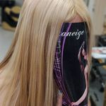 ناخنکاری و طراحی و رنگ و لایت پیشرفته