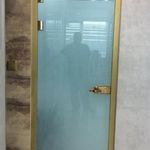 شیشه اکاردونی، کرکره برقی اکبری