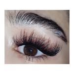 کاشت و اکستنشن مژه لونا(15درصدتخفیف)