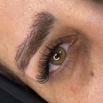 خدمات اکستنشن مژه، لیفت و لمینیت مریم
