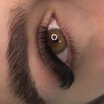 اکستنشن مژه تخصصی آنیِل