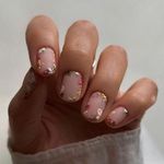 کاشت و آموزش ناخن ماریا