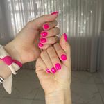 سالن تخصصی کاشت و آموزش ناخن مهسا فام