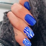 سالن تخصصی کاشت و آموزش ناخن مهسا فام